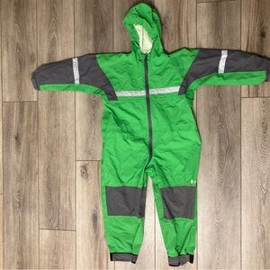 Oakiwear waterproof rain suit bright green